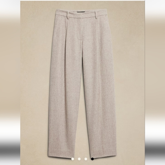 Banana Republic Straight Wool-Blend Herringbone blonde pants 6p - Picture 4 of 8